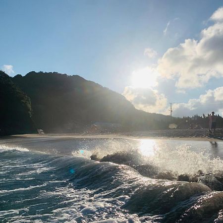 The Surf Lodge White Beach 下田市 エクステリア 写真